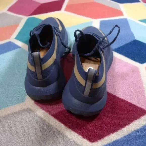 All Birds Trail Runner SWT Mizzle Highlights in Hazy Indigo Limited Edition Size